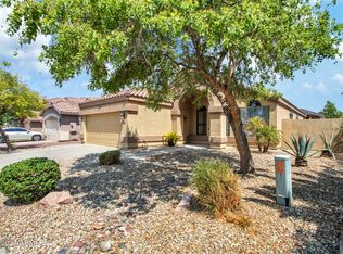 4032 W Blackhawk Dr, Glendale, AZ 85308