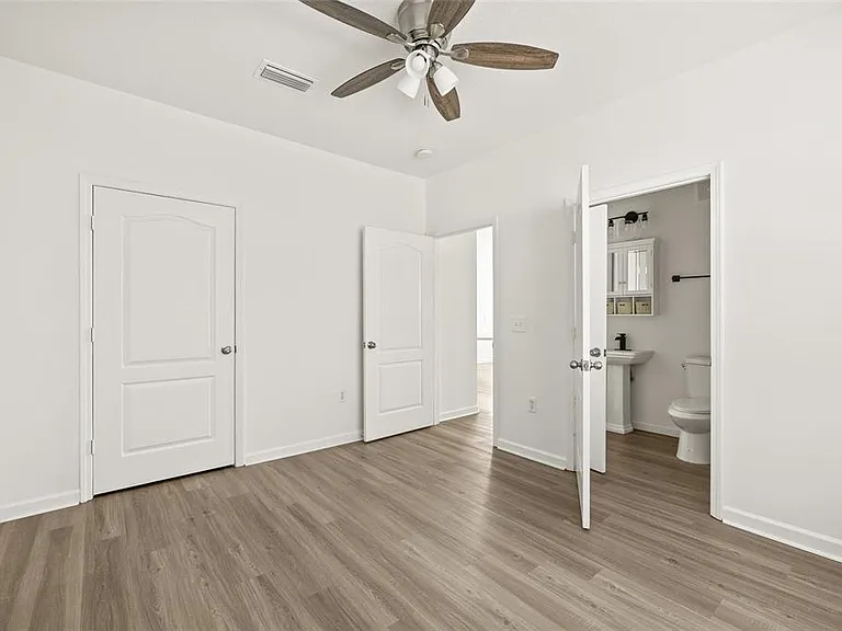 18006 Villa Creek Dr — Photo 29
