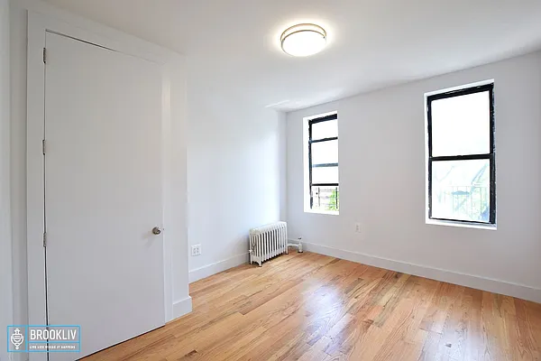 Rented by null | media 7