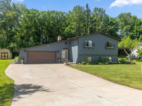 9735 221st St N, Forest Lake, MN 55025