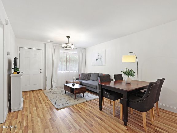 4th image of 522 S Kerr Avenue Apt 66