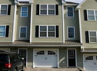 4 Townsend Dr, Dover, NH 03820