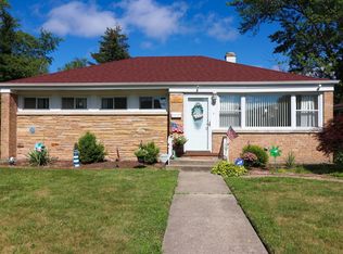 9327 Harlem Ave, Morton Grove, IL 60053