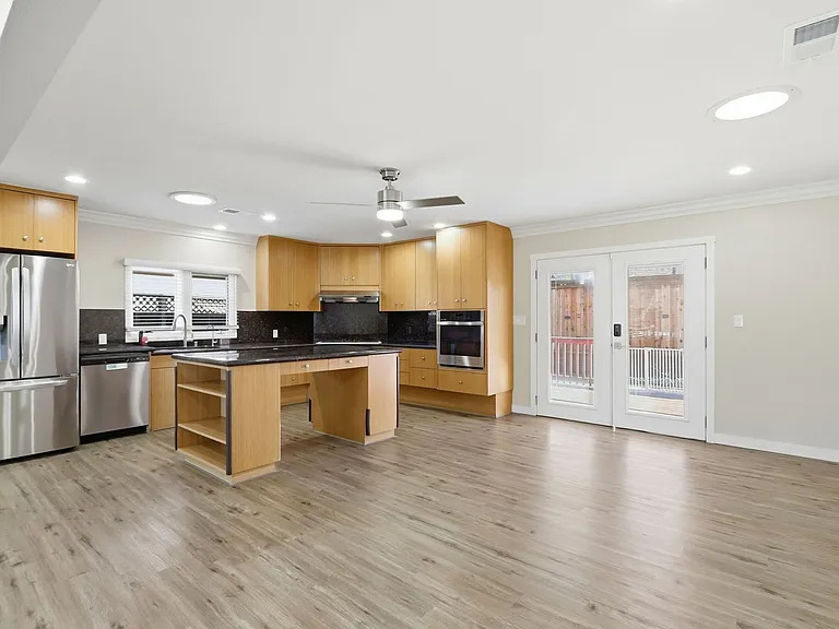 4621 Mia Cir — Photo 17