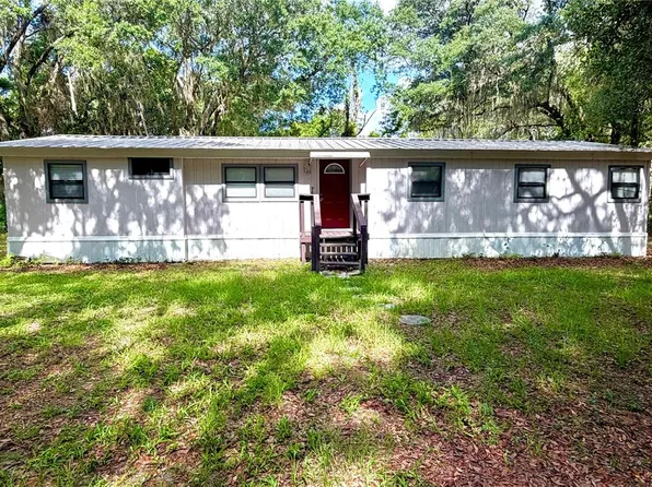7526 NE 221st St, Melrose, FL 32666