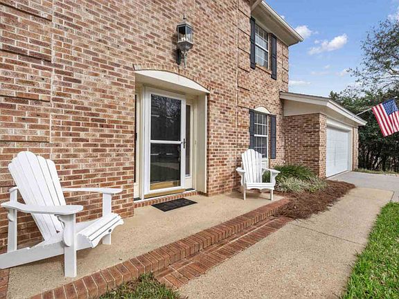 3rd image of 2308 Forsythe Ct