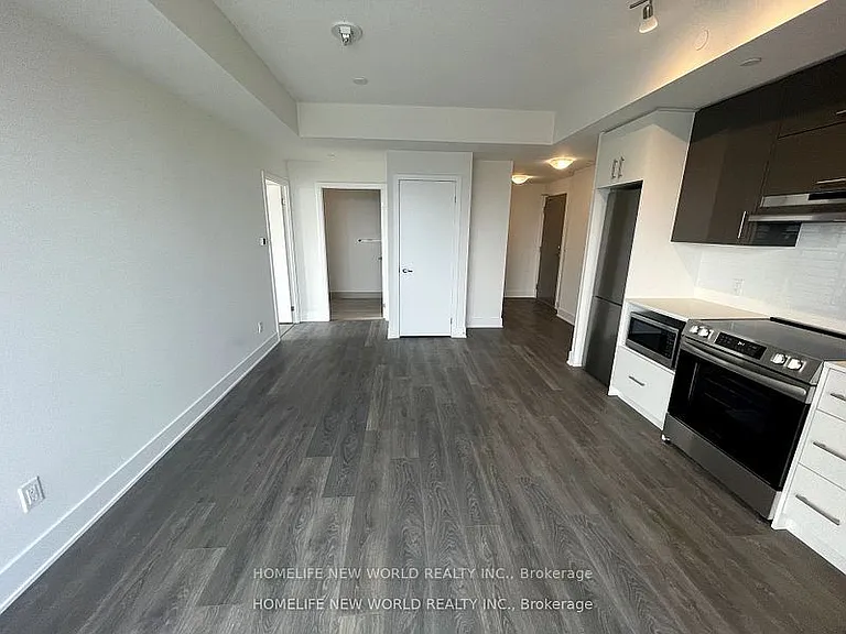 188 Fairview Mall Dr #1915 — Photo 4