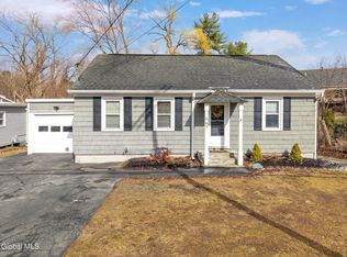 667 Feura Bush Road, Delmar, NY 12054