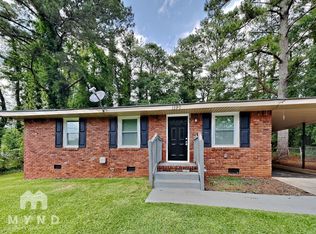 1190 Evelyn Dr, Forest Park, GA 30297