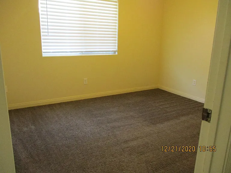 2910 Colville Ave — Photo 9