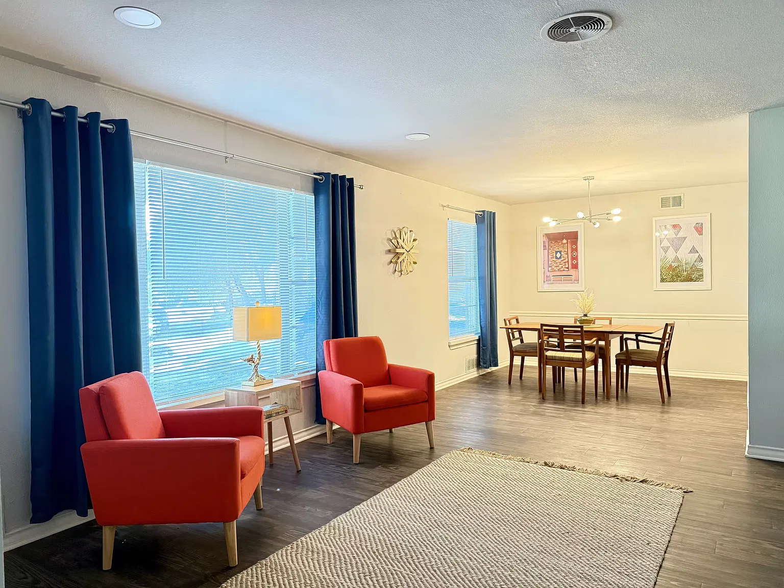 3 bed, 1636 sqft, $3,700 — Photo 3