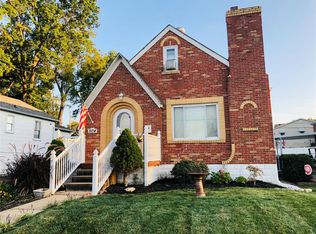 504 W Ripa Ave, Saint Louis, MO 63125