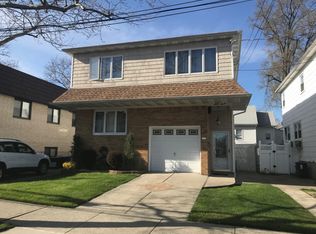 67 Deppe Pl, Staten Island, NY 10314