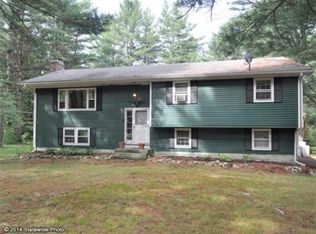 121 E Belcher Rd, Foxboro, MA 02035