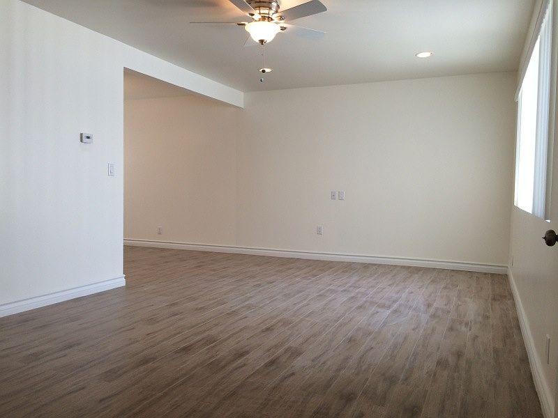 2nd image of 2313 Rockefeller Ln APT A