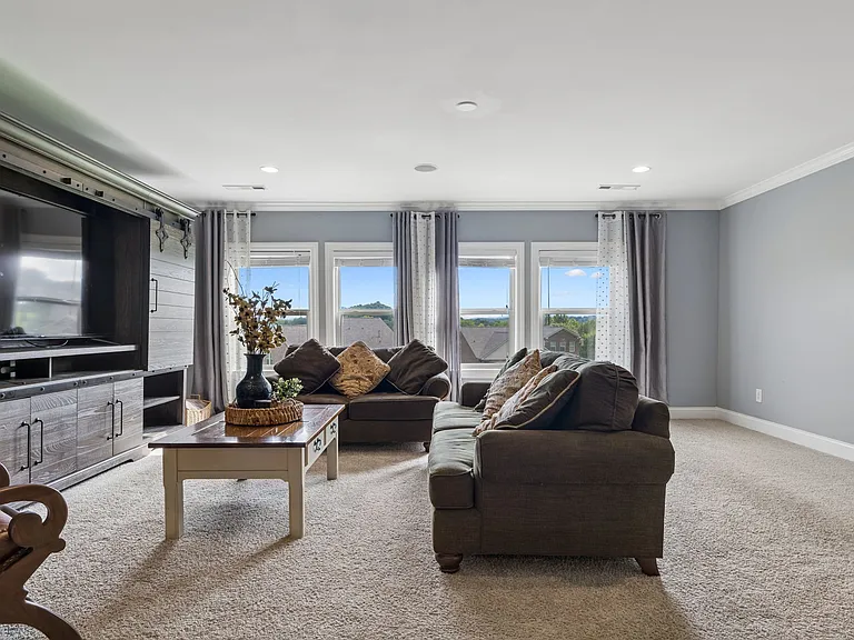 7005 Marwood Dr — Photo 28