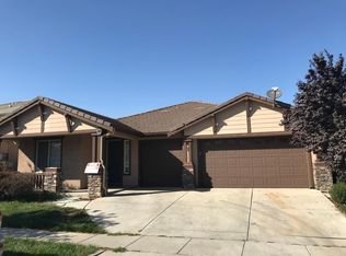 1459 Nubian St, Patterson, CA 95363