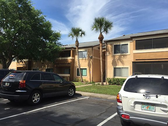 2nd image of 646 Kenwick 105 Cir