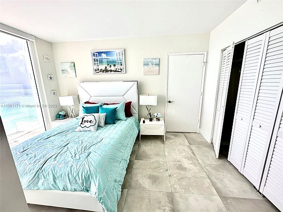 4th image of 17555 Collins Ave APT 2102
