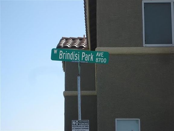 5th image of 8787 Brindisi Park Ave