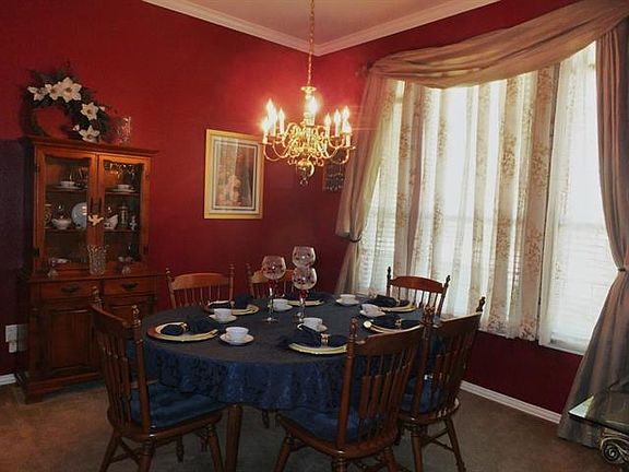 4th image of 728 Autumn Oaks Dr