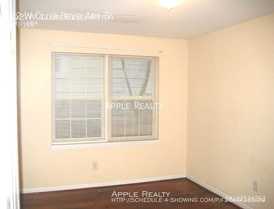 102 W Club Blvd Apt B - Available now! — Photo 4