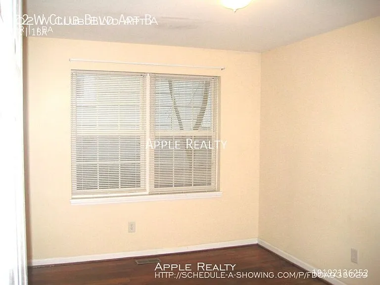 102 W Club Blvd #B — Photo 4