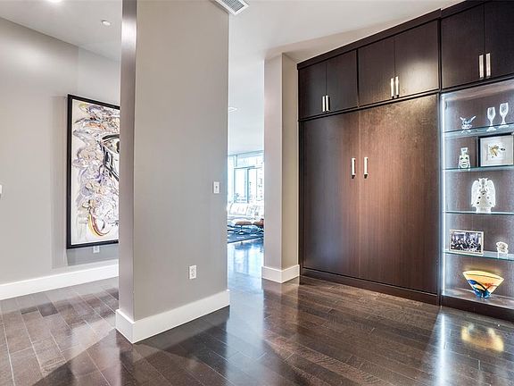 2nd image of 2200 Victory Ave APT 1507