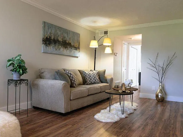 62 Woodland Dr #105 — Photo 3