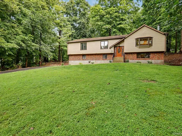5 Trolley Road, Cortlandt Manor, NY 10567