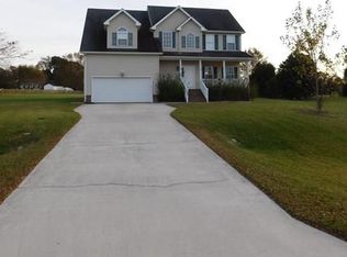 102 Donna Ct, Moyock, NC 27958