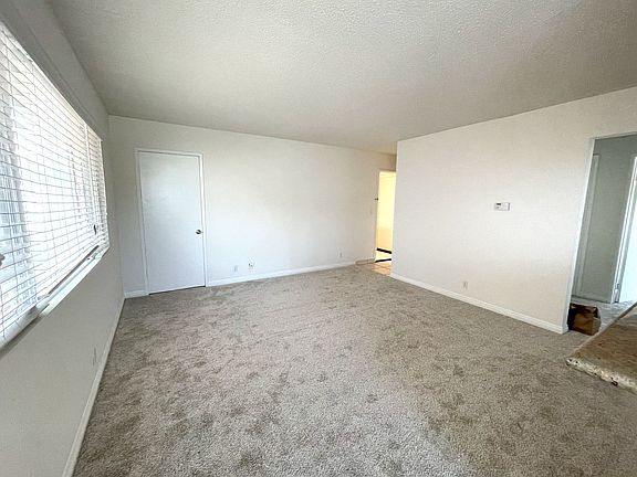 3rd image of 1126 Cypress Ave APT 2