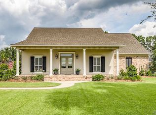 135 Exeter Run, Houma, LA 70360