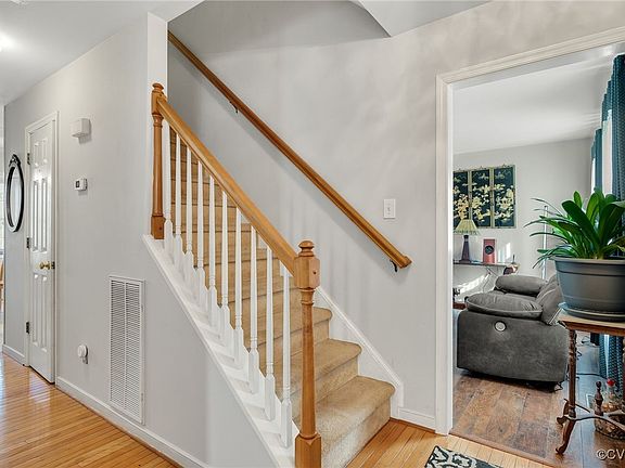 3rd image of 9204 Meltonberry Ct