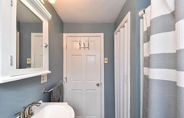 1588 Main St #10 — Photo 19
