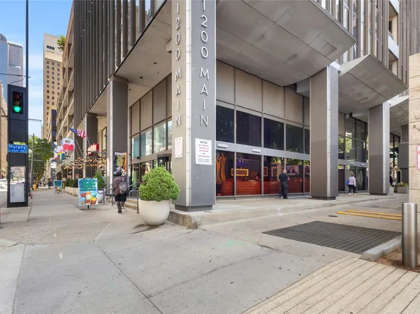 1200 Main St APT 1607, Dallas, TX 75202