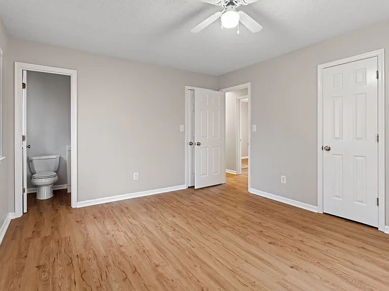 102 Forest Oaks Dr — Photo 12