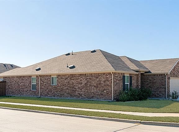 2nd image of 1836 Vernon Dr