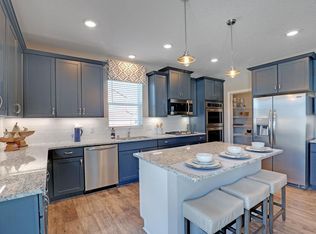 4674 172nd St, Lakeville, MN 55044