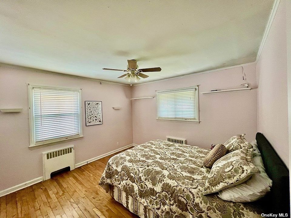 2107 Beech St, Wantagh, NY 11793 MLS 3437991 Zillow