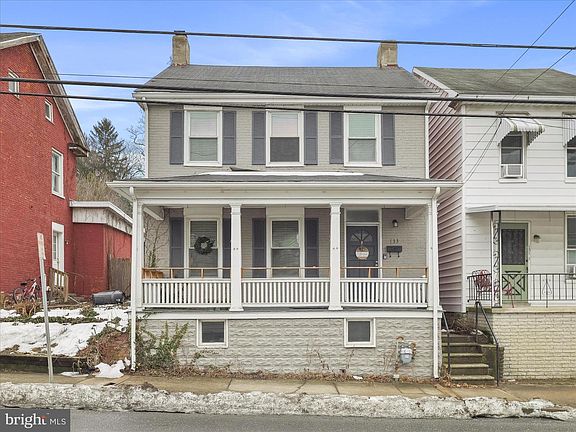 3rd image of 133 N Church St