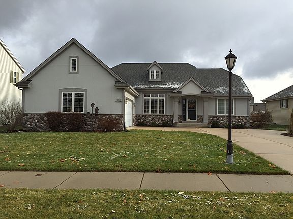 3rd image of W204N17340 Jackson Dr