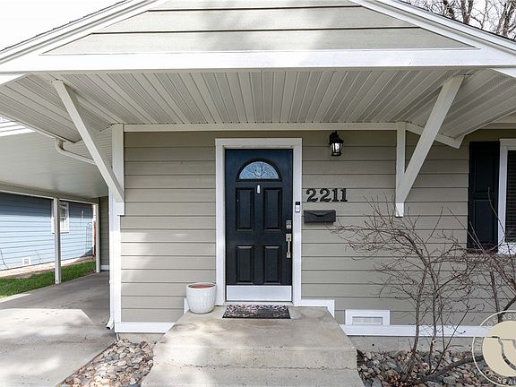 2nd image of 2211 Avenue B
