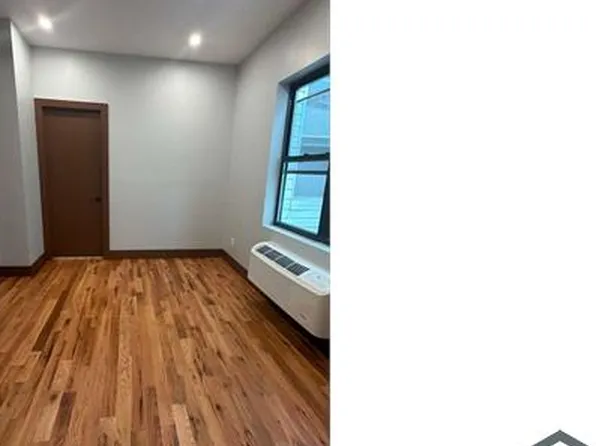 727 E 215th St #2D, Bronx, NY 10467
