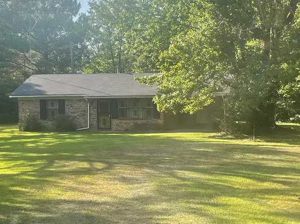 803 Hinze Rd, Mc Cool, MS 39108