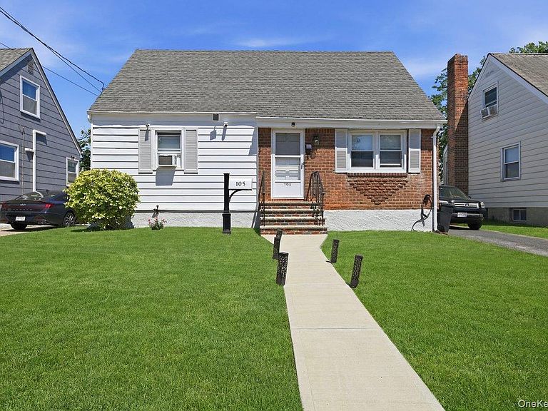 Listing photo 2