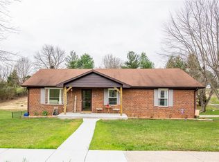 616 Yates Dr, Radcliff, KY 40160