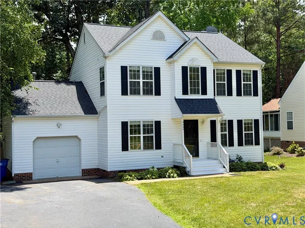 9404 Willow Ridge Dr, Glen Allen, VA 23060