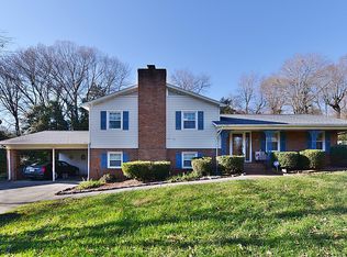 4100 Winchester Rd, Winston Salem, NC 27106