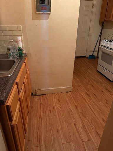1st image of 92 Vark St APT 4W